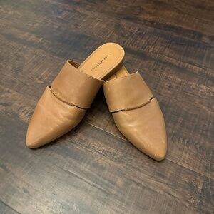 Lucky Brand Tan Mules / Slides